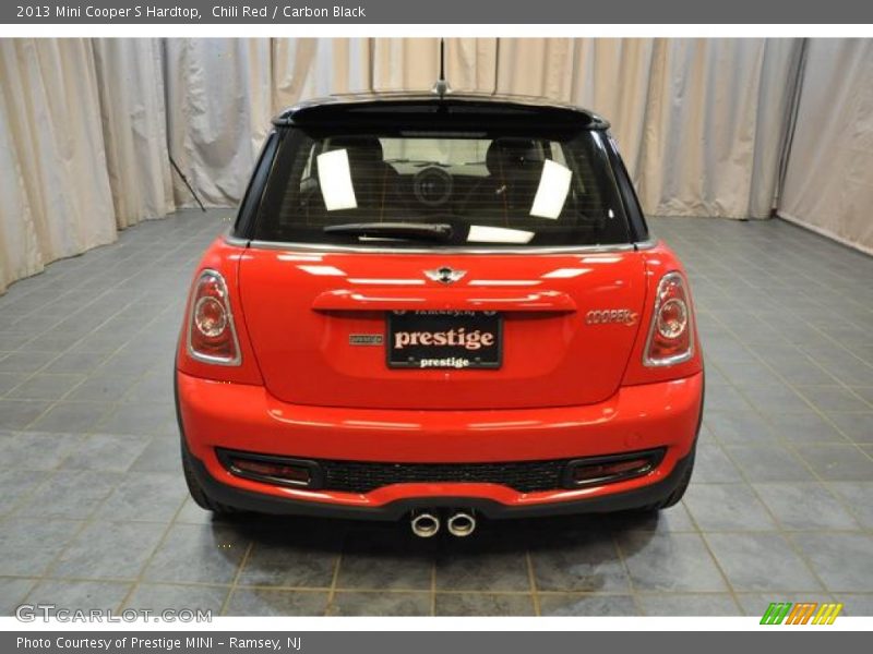 Chili Red / Carbon Black 2013 Mini Cooper S Hardtop