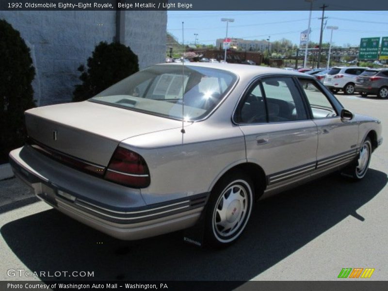 Beige Metallic / Light Beige 1992 Oldsmobile Eighty-Eight Royale