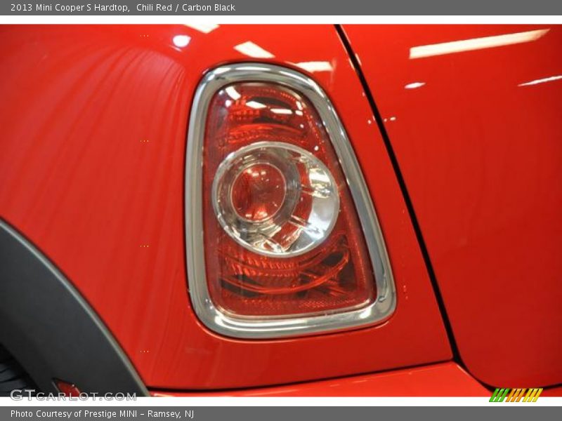 Chili Red / Carbon Black 2013 Mini Cooper S Hardtop