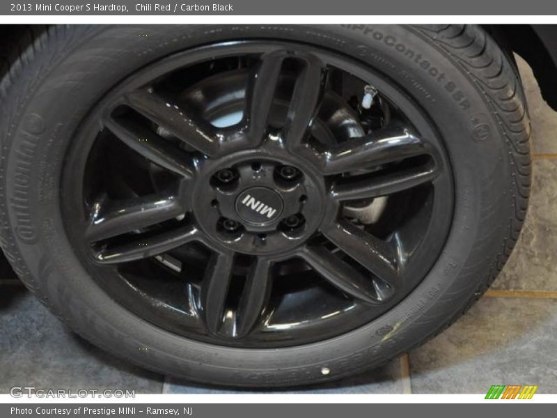 Chili Red / Carbon Black 2013 Mini Cooper S Hardtop
