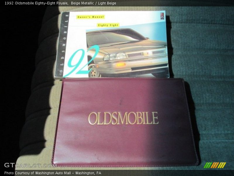 Books/Manuals of 1992 Eighty-Eight Royale