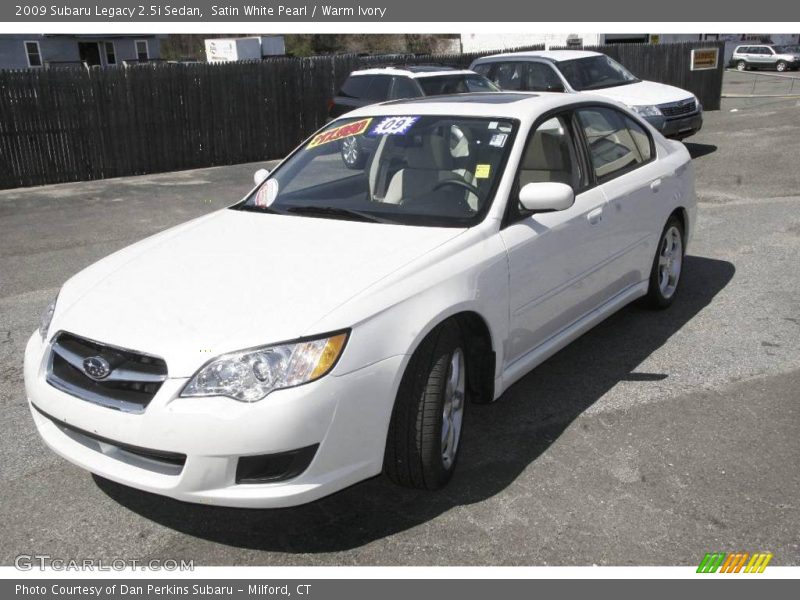 Satin White Pearl / Warm Ivory 2009 Subaru Legacy 2.5i Sedan