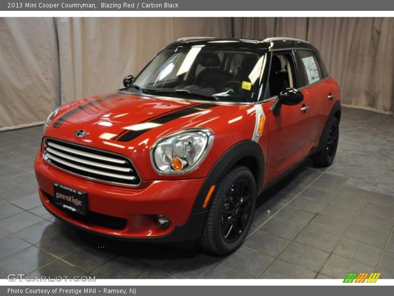 Blazing Red / Carbon Black 2013 Mini Cooper Countryman