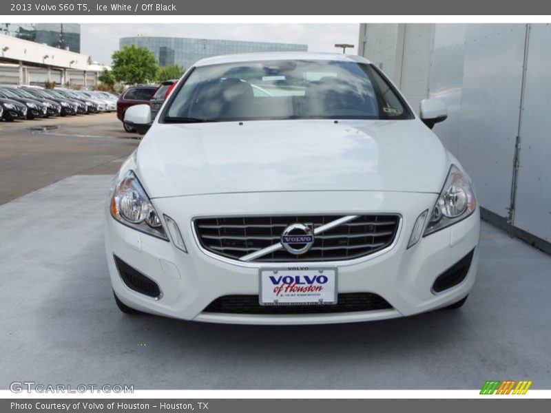 Ice White / Off Black 2013 Volvo S60 T5