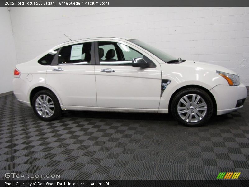 White Suede / Medium Stone 2009 Ford Focus SEL Sedan