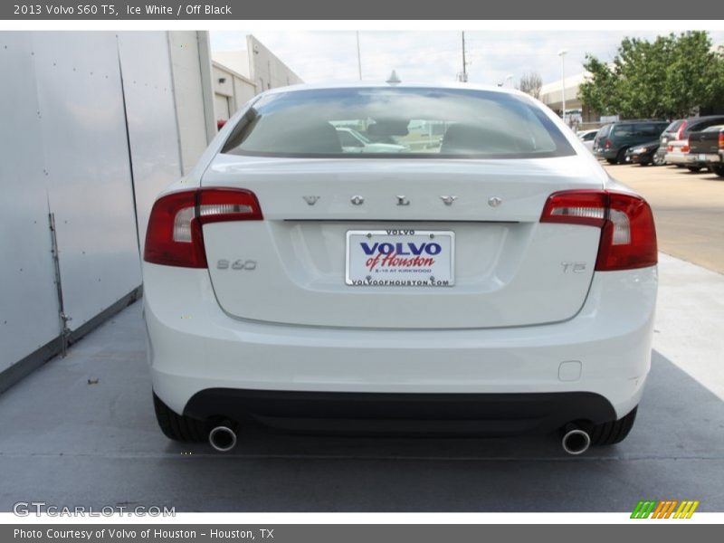 Ice White / Off Black 2013 Volvo S60 T5