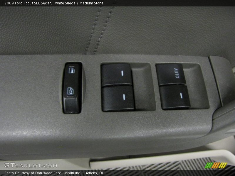 White Suede / Medium Stone 2009 Ford Focus SEL Sedan