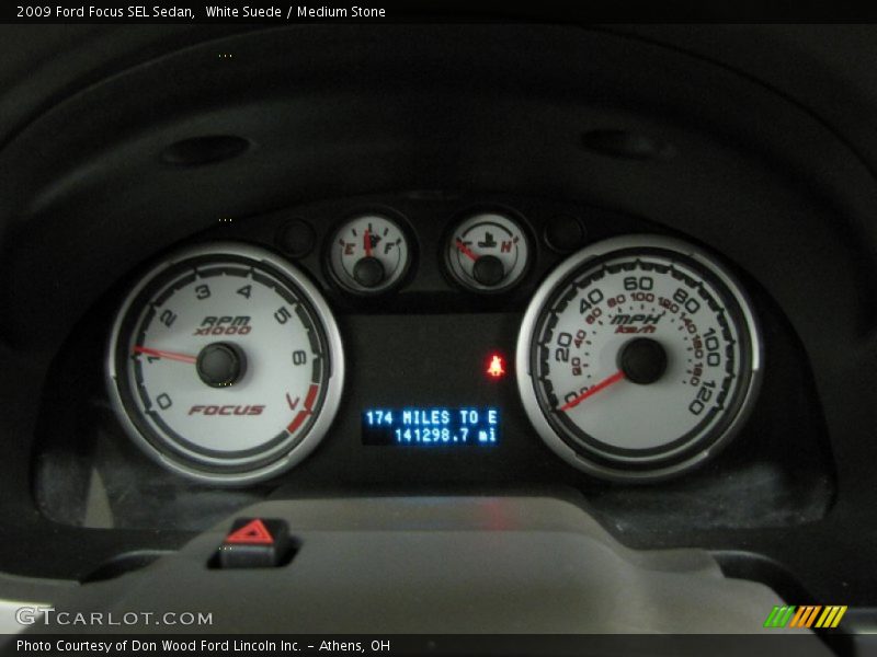 White Suede / Medium Stone 2009 Ford Focus SEL Sedan