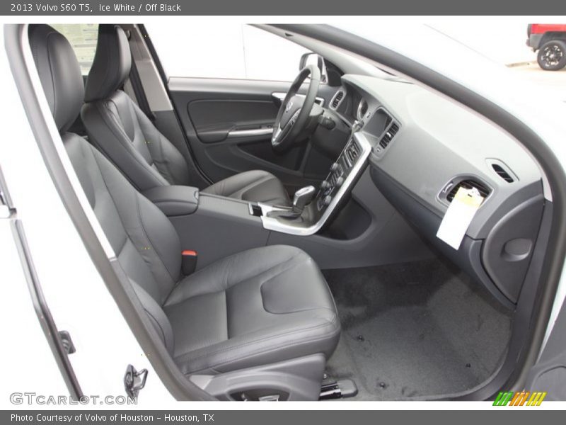 Ice White / Off Black 2013 Volvo S60 T5