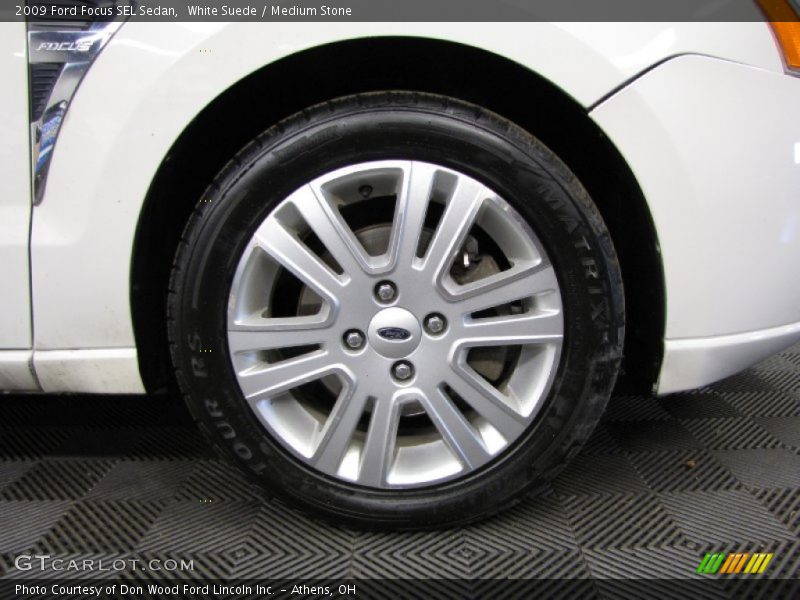 White Suede / Medium Stone 2009 Ford Focus SEL Sedan