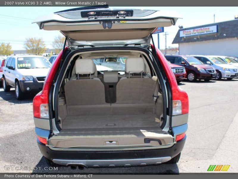 Willow Green Metallic / Taupe 2007 Volvo XC90 3.2 AWD