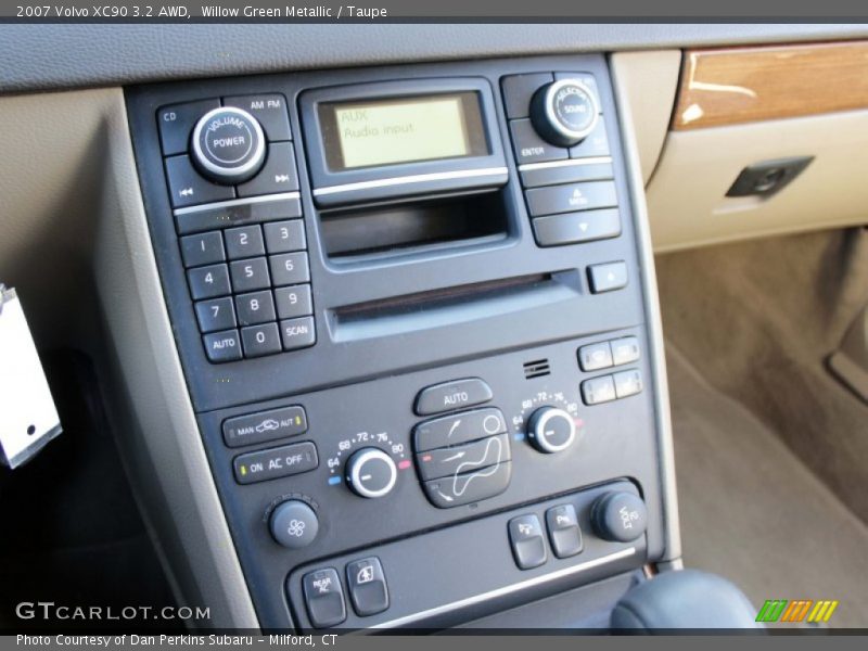 Willow Green Metallic / Taupe 2007 Volvo XC90 3.2 AWD