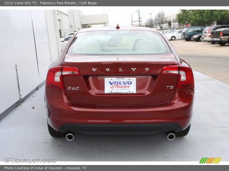 Flamenco Red Metallic / Soft Beige 2013 Volvo S60 T5