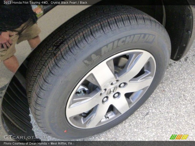 Crystal Black Pearl / Black 2013 Honda Pilot Touring 4WD