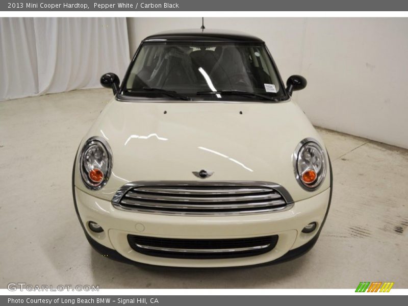 Pepper White / Carbon Black 2013 Mini Cooper Hardtop