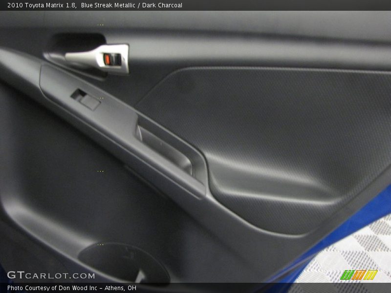 Blue Streak Metallic / Dark Charcoal 2010 Toyota Matrix 1.8