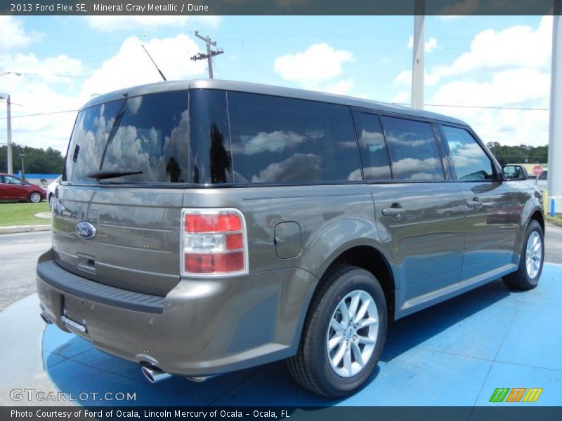 Mineral Gray Metallic / Dune 2013 Ford Flex SE