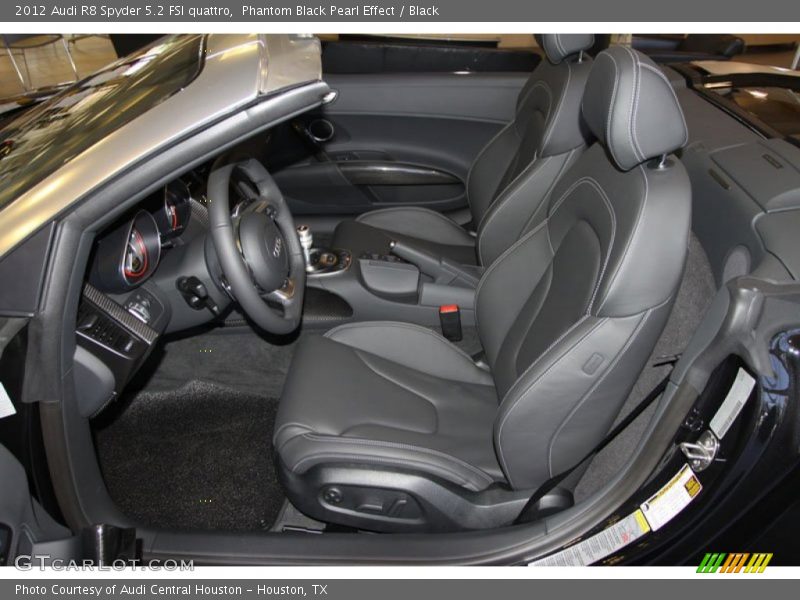  2012 R8 Spyder 5.2 FSI quattro Black Interior