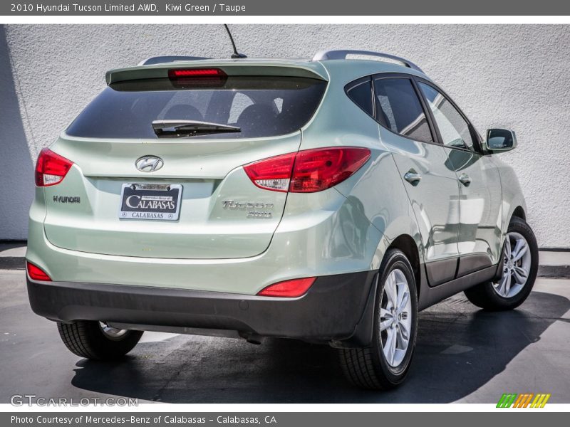 Kiwi Green / Taupe 2010 Hyundai Tucson Limited AWD