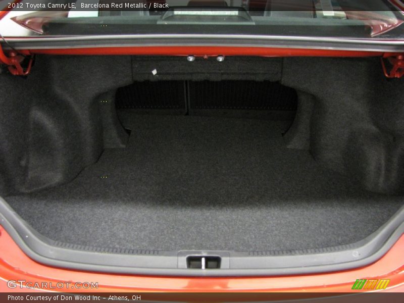 Barcelona Red Metallic / Black 2012 Toyota Camry LE