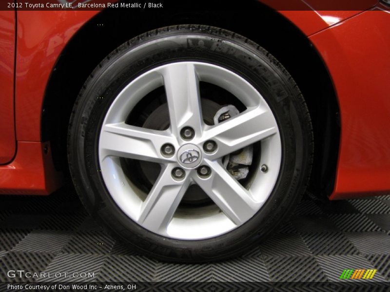 Barcelona Red Metallic / Black 2012 Toyota Camry LE