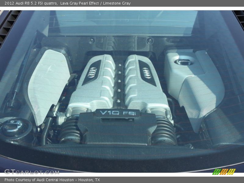  2012 R8 5.2 FSI quattro Engine - 5.2 Liter FSI DOHC 40-Valve VVT V10