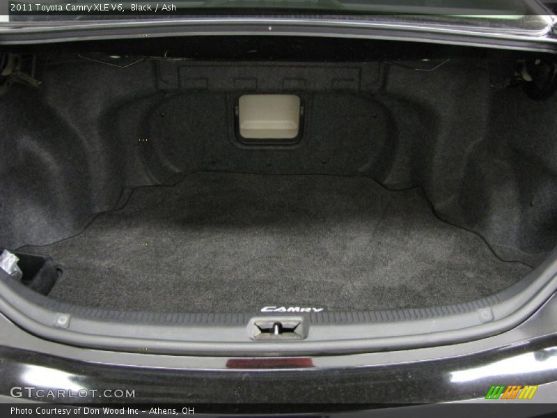 Black / Ash 2011 Toyota Camry XLE V6