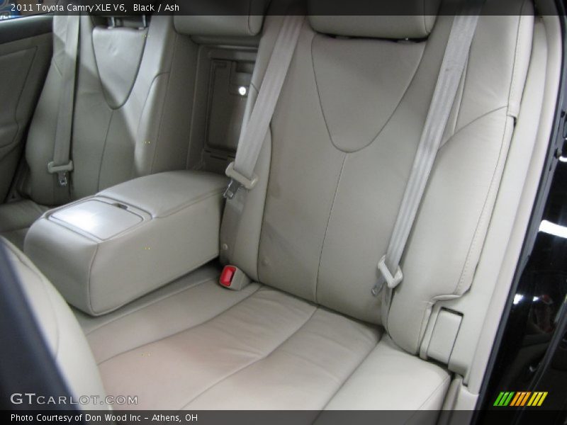 Black / Ash 2011 Toyota Camry XLE V6