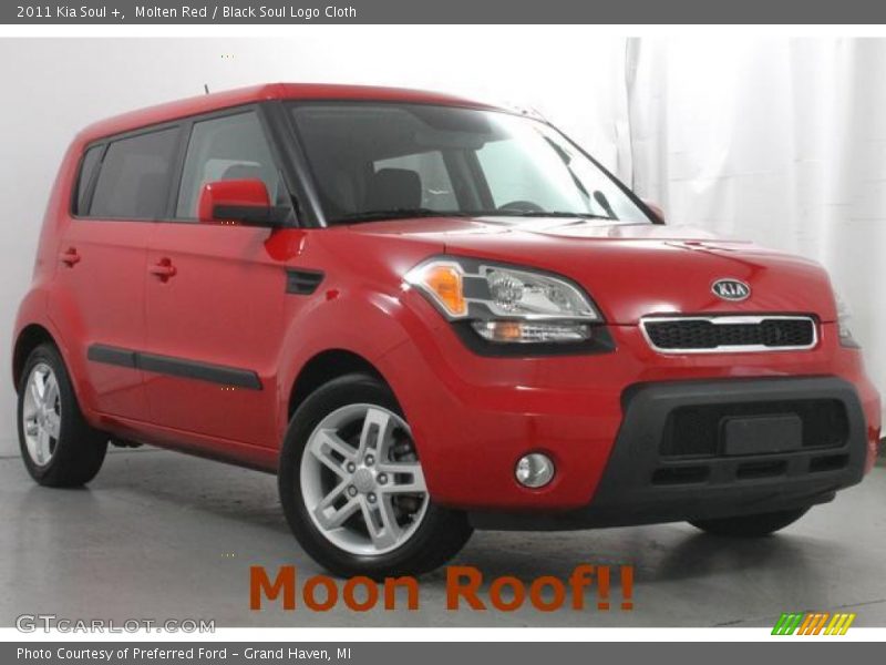 Molten Red / Black Soul Logo Cloth 2011 Kia Soul +