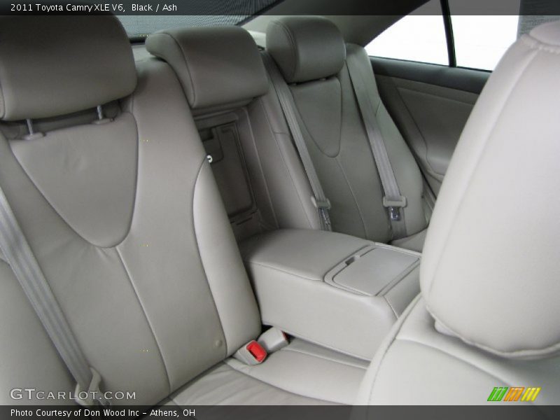 Black / Ash 2011 Toyota Camry XLE V6
