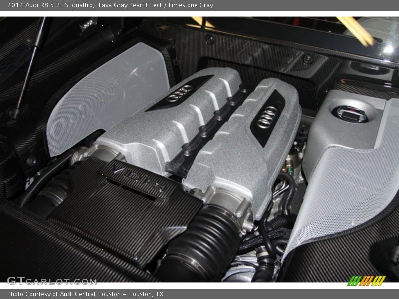  2012 R8 5.2 FSI quattro Engine - 5.2 Liter FSI DOHC 40-Valve VVT V10