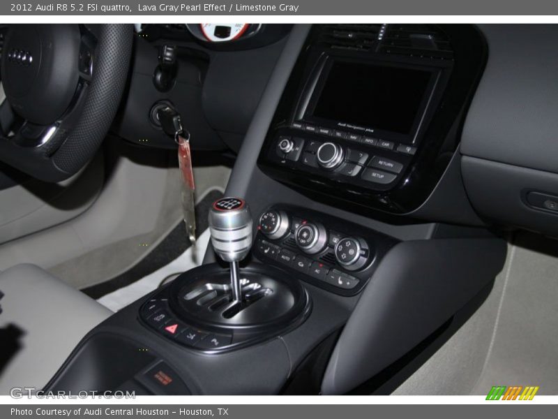  2012 R8 5.2 FSI quattro 6 Speed Manual Shifter