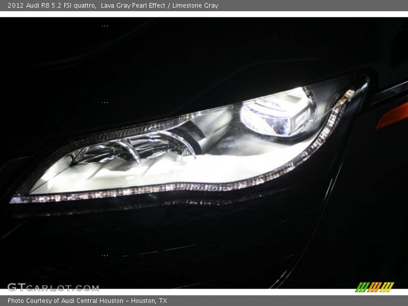 Headlight - 2012 Audi R8 5.2 FSI quattro