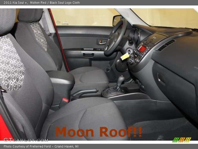 Molten Red / Black Soul Logo Cloth 2011 Kia Soul +
