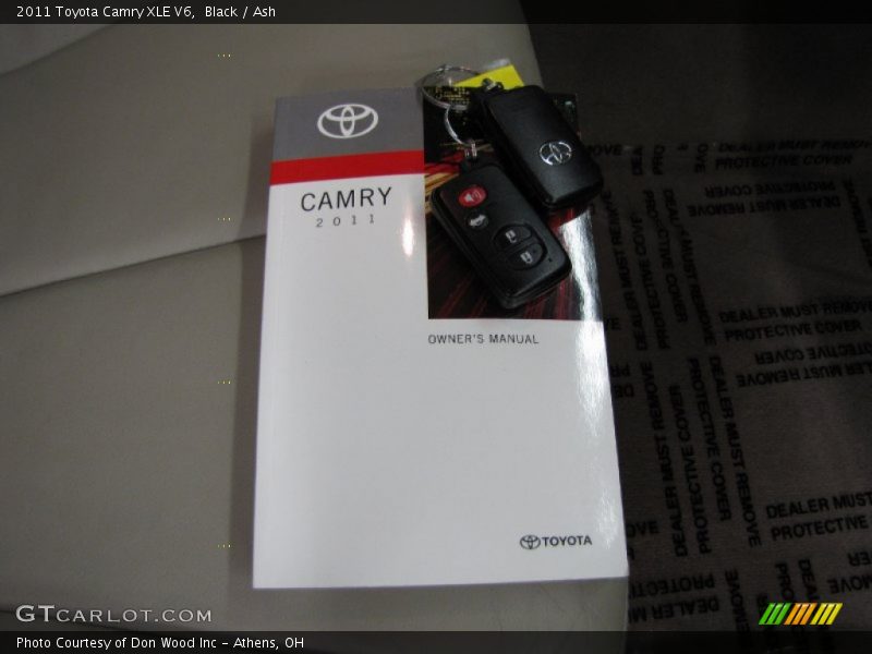 Black / Ash 2011 Toyota Camry XLE V6