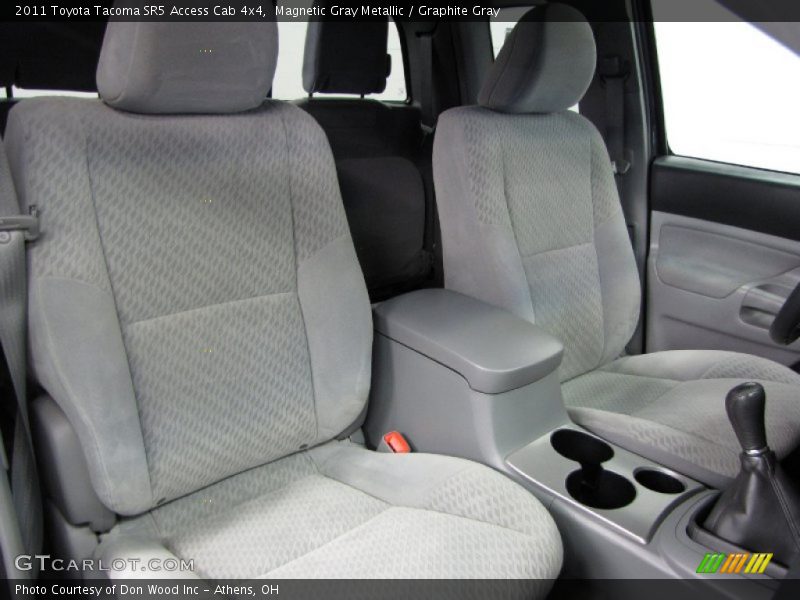 Magnetic Gray Metallic / Graphite Gray 2011 Toyota Tacoma SR5 Access Cab 4x4