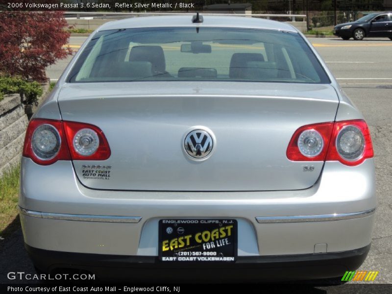 Reflex Silver Metallic / Black 2006 Volkswagen Passat 3.6 Sedan