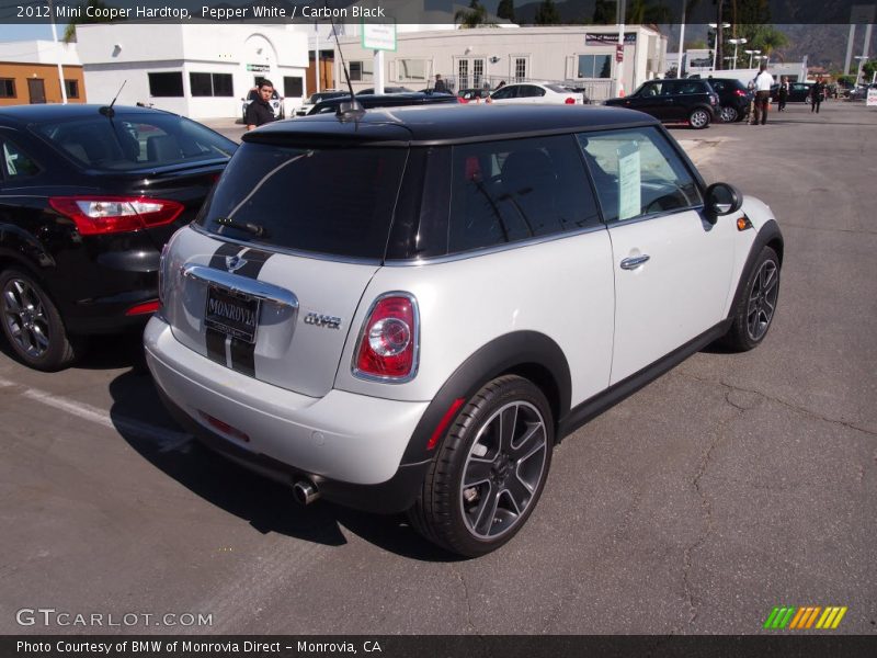 Pepper White / Carbon Black 2012 Mini Cooper Hardtop