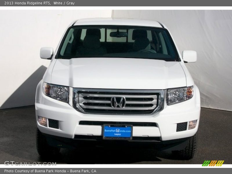 White / Gray 2013 Honda Ridgeline RTS