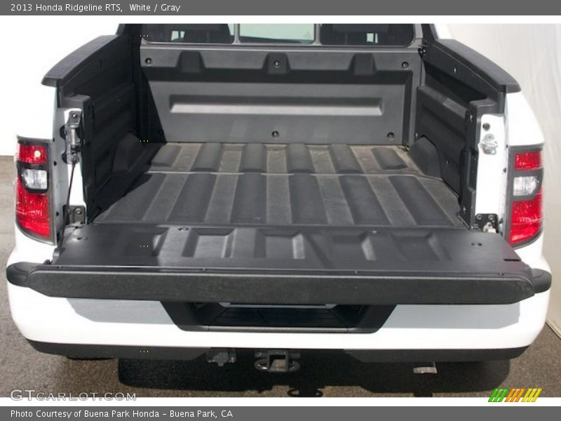  2013 Ridgeline RTS Trunk