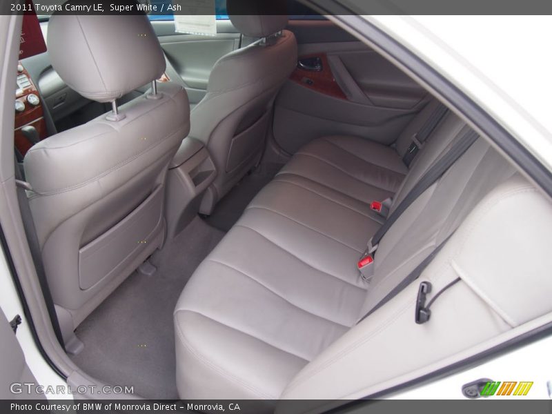 Super White / Ash 2011 Toyota Camry LE