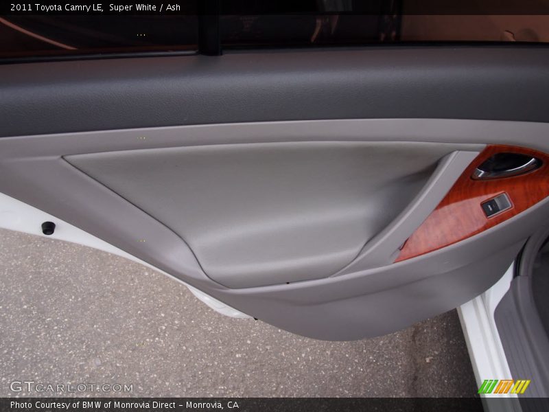 Super White / Ash 2011 Toyota Camry LE