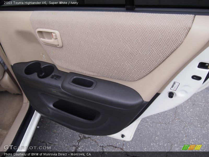 Super White / Ivory 2003 Toyota Highlander V6