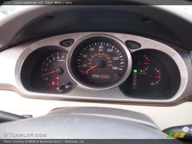 Super White / Ivory 2003 Toyota Highlander V6
