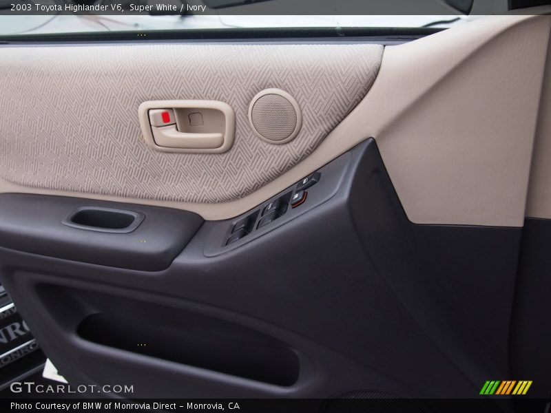 Super White / Ivory 2003 Toyota Highlander V6