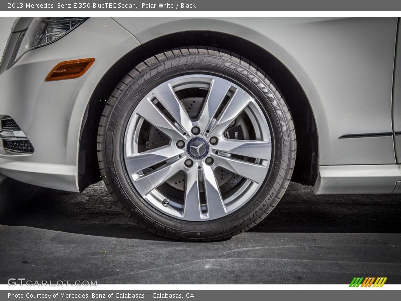  2013 E 350 BlueTEC Sedan Wheel