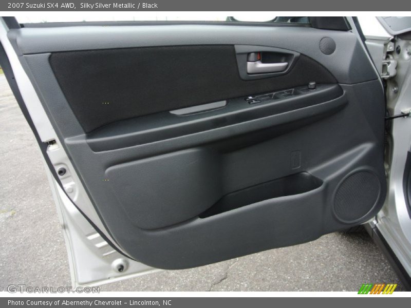Silky Silver Metallic / Black 2007 Suzuki SX4 AWD