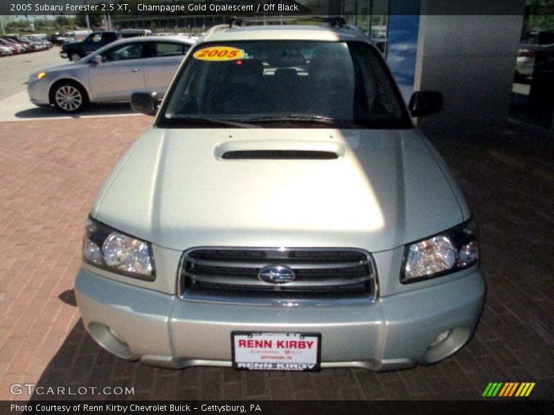 Champagne Gold Opalescent / Off Black 2005 Subaru Forester 2.5 XT