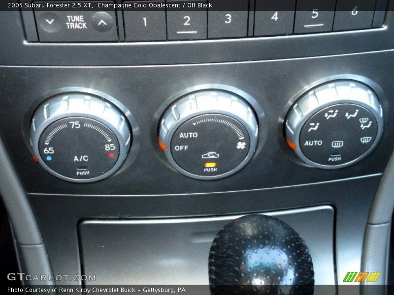 Champagne Gold Opalescent / Off Black 2005 Subaru Forester 2.5 XT