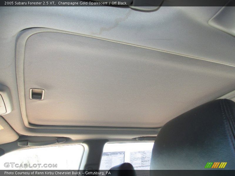 Champagne Gold Opalescent / Off Black 2005 Subaru Forester 2.5 XT